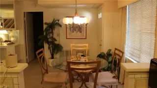 Photo #6: 2102280 Listing