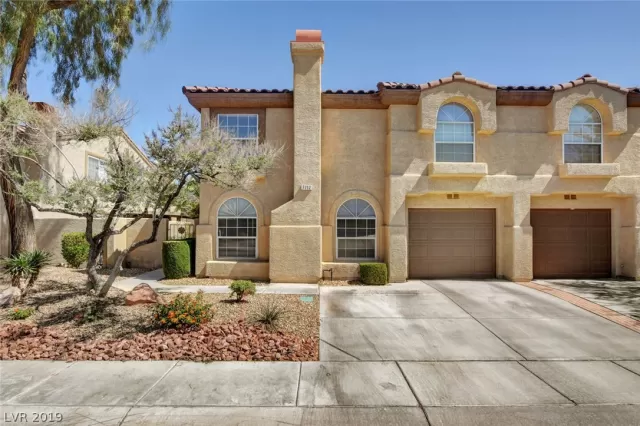 MLS: 2102295 Condo For Sale