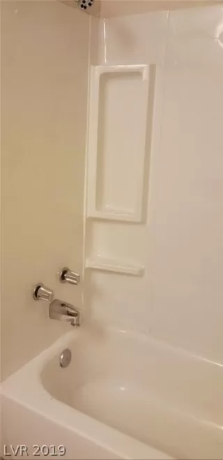 Photo #1: 2102300 Listing