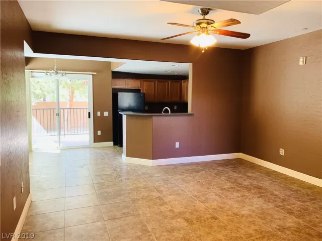 MLS: 2102440 Condo For Sale