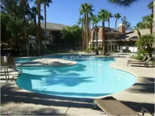 Photo #1: 2102447 Listing