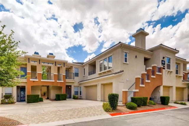 MLS: 2102464 Condo For Sale