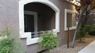 Photo #5: 2102476 Listing 