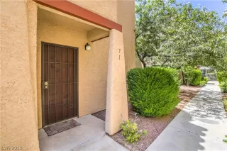 Photo #1: 2102546 Listing 