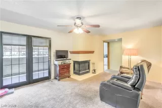 Photo #3: 2102546 Listing 