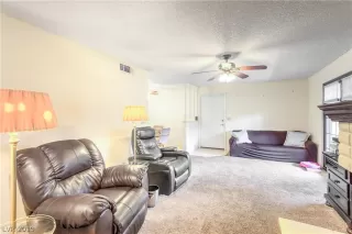 Photo #4: 2102546 Listing 