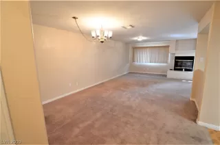 Photo #4: 2102726 Listing 