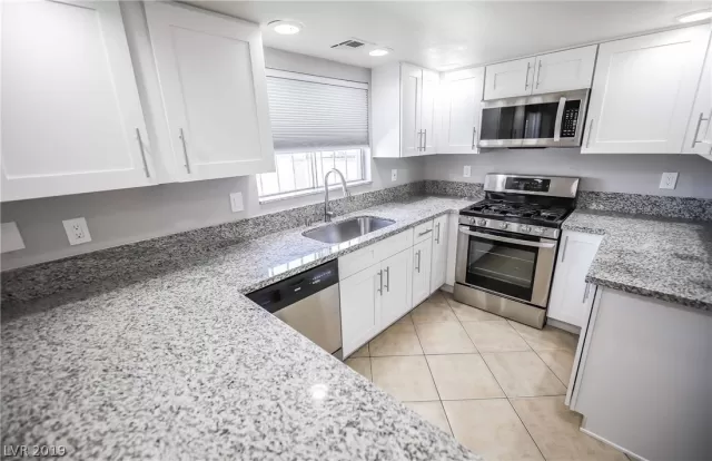 MLS: 2102754 Condo For Sale