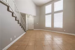 Photo #3: 2102754 Listing 