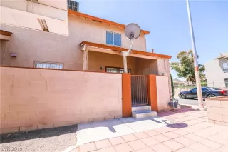 Photo #6: 2102754 Listing 