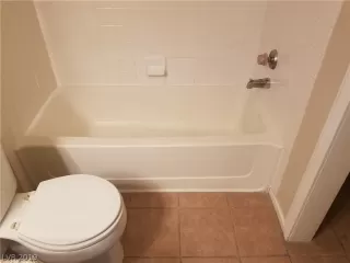 Photo #6: 2102775 Listing 