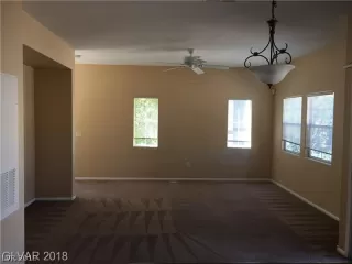 Photo #1: 2102806 Listing 