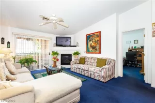Photo #3: 2102833 Listing 