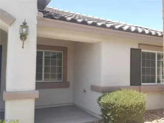 Photo #4: 2102847 Listing 