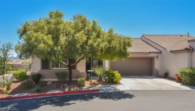 MLS: 2102850 Condo For Sale