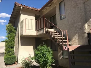 Photo #1: 2103029 Listing 