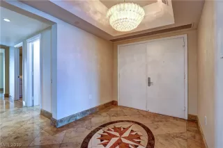 Photo #4: 2103034 Listing