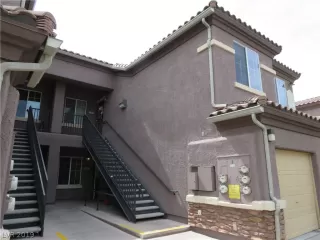 Photo #3: 2103058 Listing