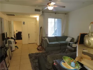 Photo #4: 2103058 Listing