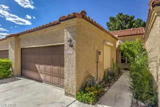 Photo #1: 2103070 Listing