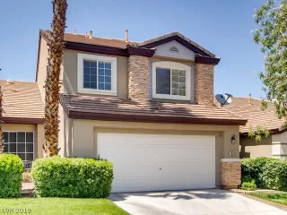 Photo #2: 2103089 Listing