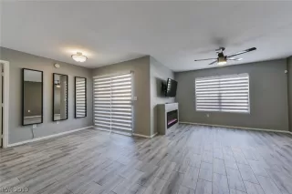 Photo #4: 2103098 Listing 