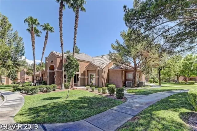 MLS: 2103118 Condo For Sale