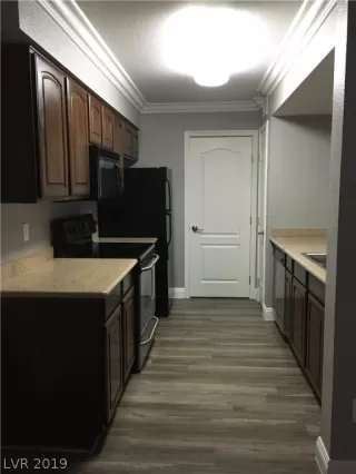 Photo #6: 2103118 Listing 