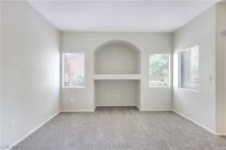 Photo #4: 2103125 Listing