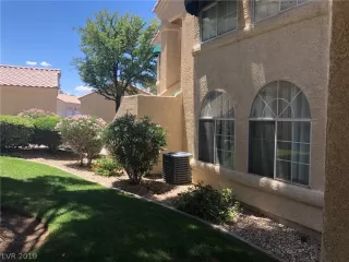 Photo #3: 2103151 Listing