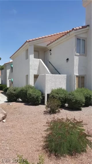 Photo #1: 2103169 Listing 