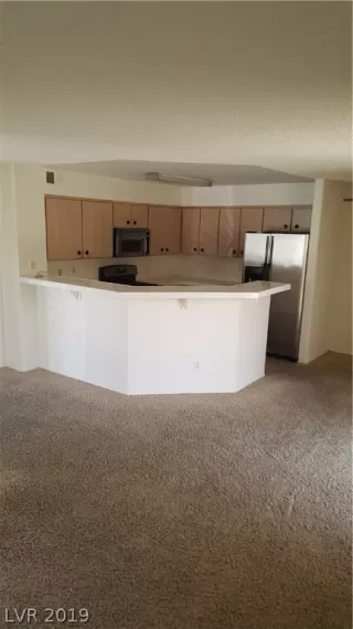 Photo #2: 2103169 Listing 