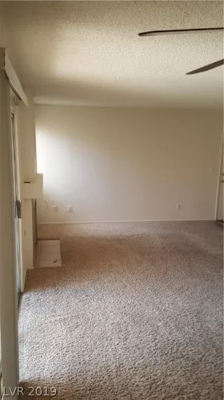 Photo #4: 2103169 Listing 