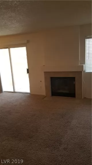 Photo #5: 2103169 Listing 