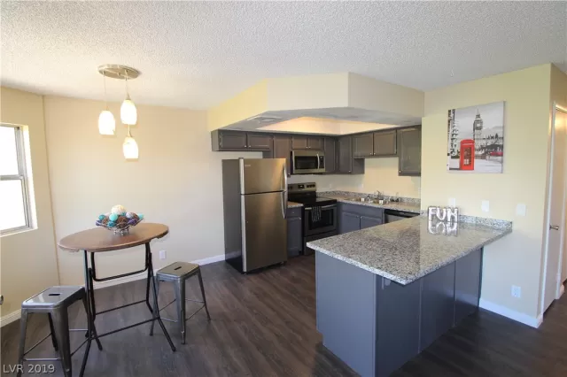 MLS: 2103199 Condo For Sale