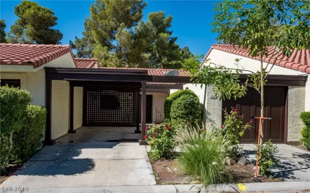 MLS: 2103239 Condo For Sale