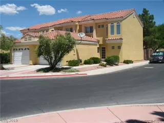 Photo #3: 2103251 Listing