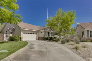 Photo #2: 2103267 Listing 