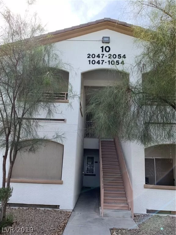 MLS: 2103274 Condo For Sale