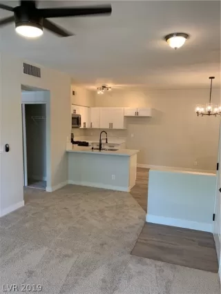 Photo #2: 2103274 Listing