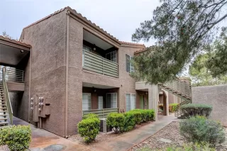 Photo #1: 2103299 Listing 