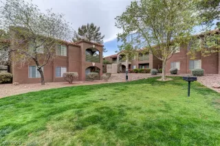 Photo #4: 2103299 Listing 