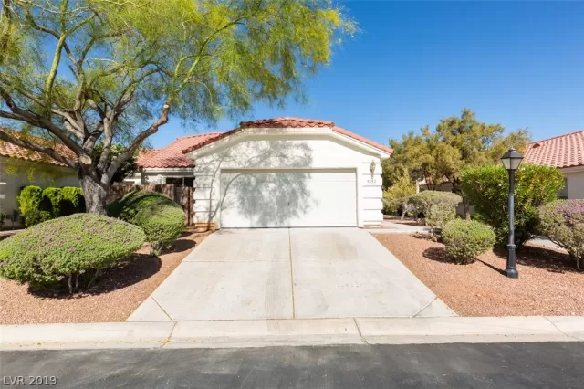 MLS: 2103339 Condo For Sale