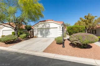 Photo #2: 2103339 Listing 