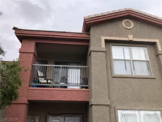 Photo #1: 2103346 Listing