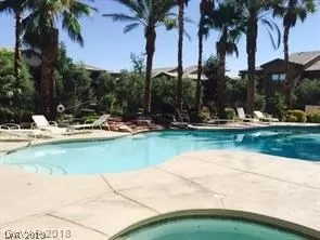 Photo #5: 2103346 Listing