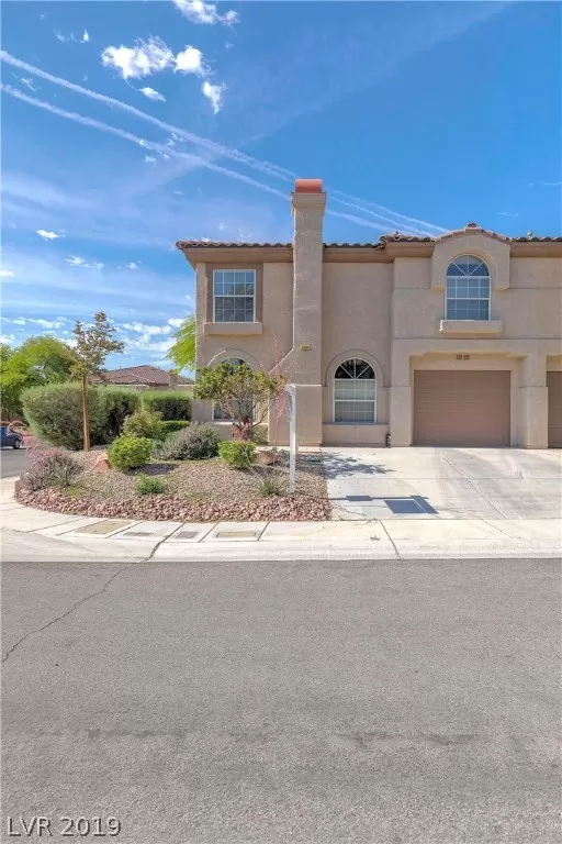 MLS: 2103371 Condo For Sale