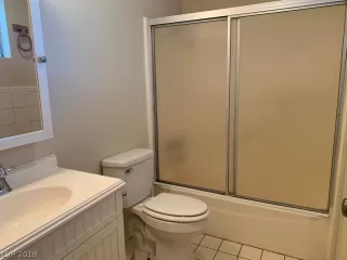 Photo #6: 2103449 Listing 