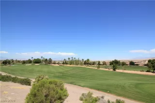 Photo #3: 2103512 Listing 