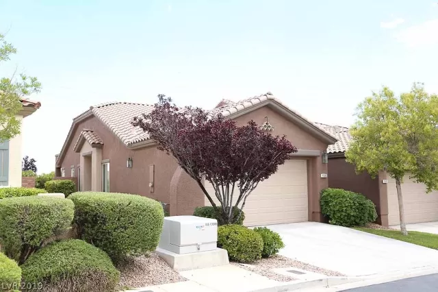 MLS: 2103557 Condo For Sale